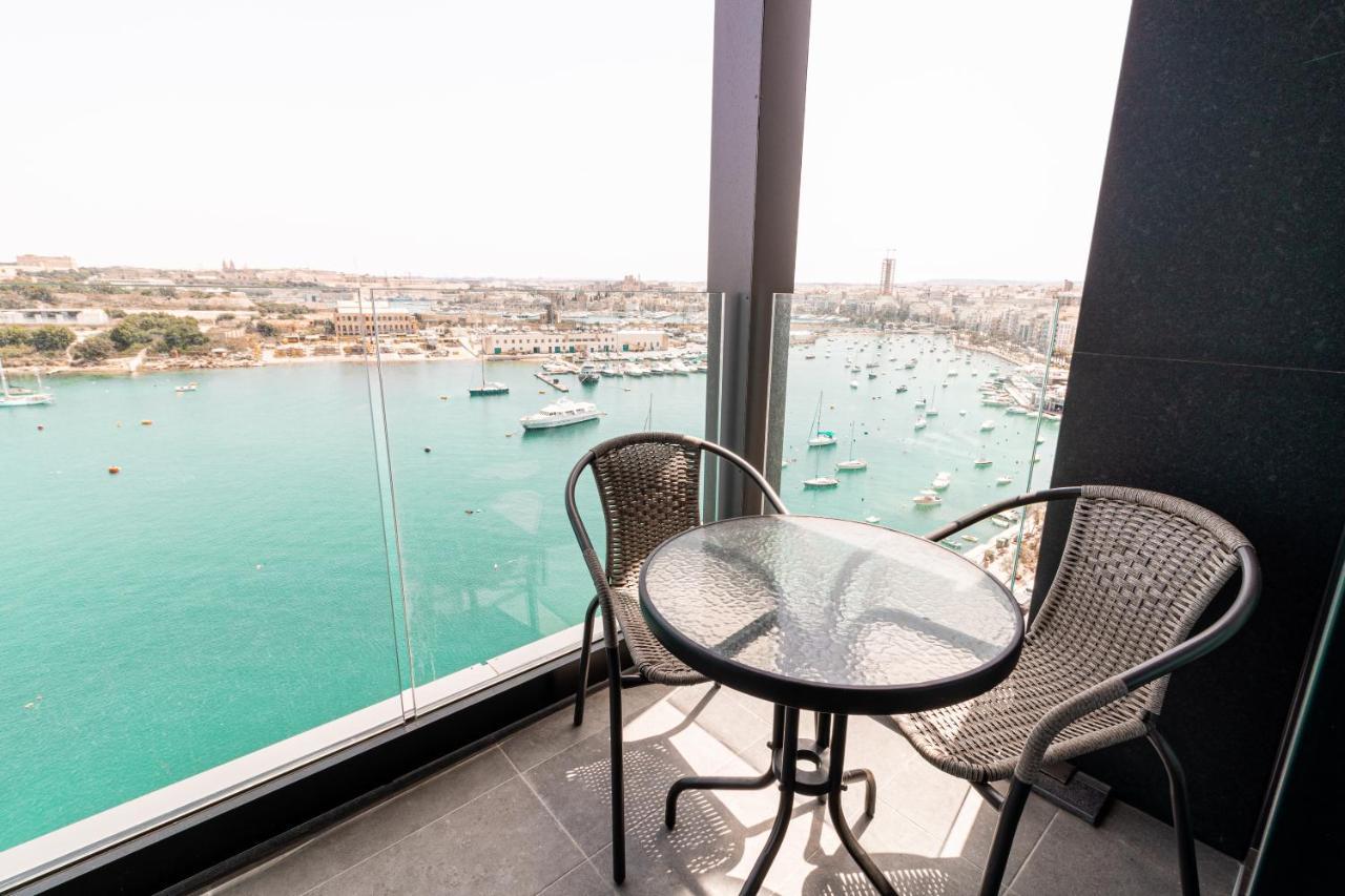 The Londoner Hotel Sliema Exterior photo